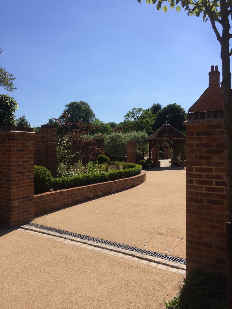 Private Garden Oxfordshire 4
